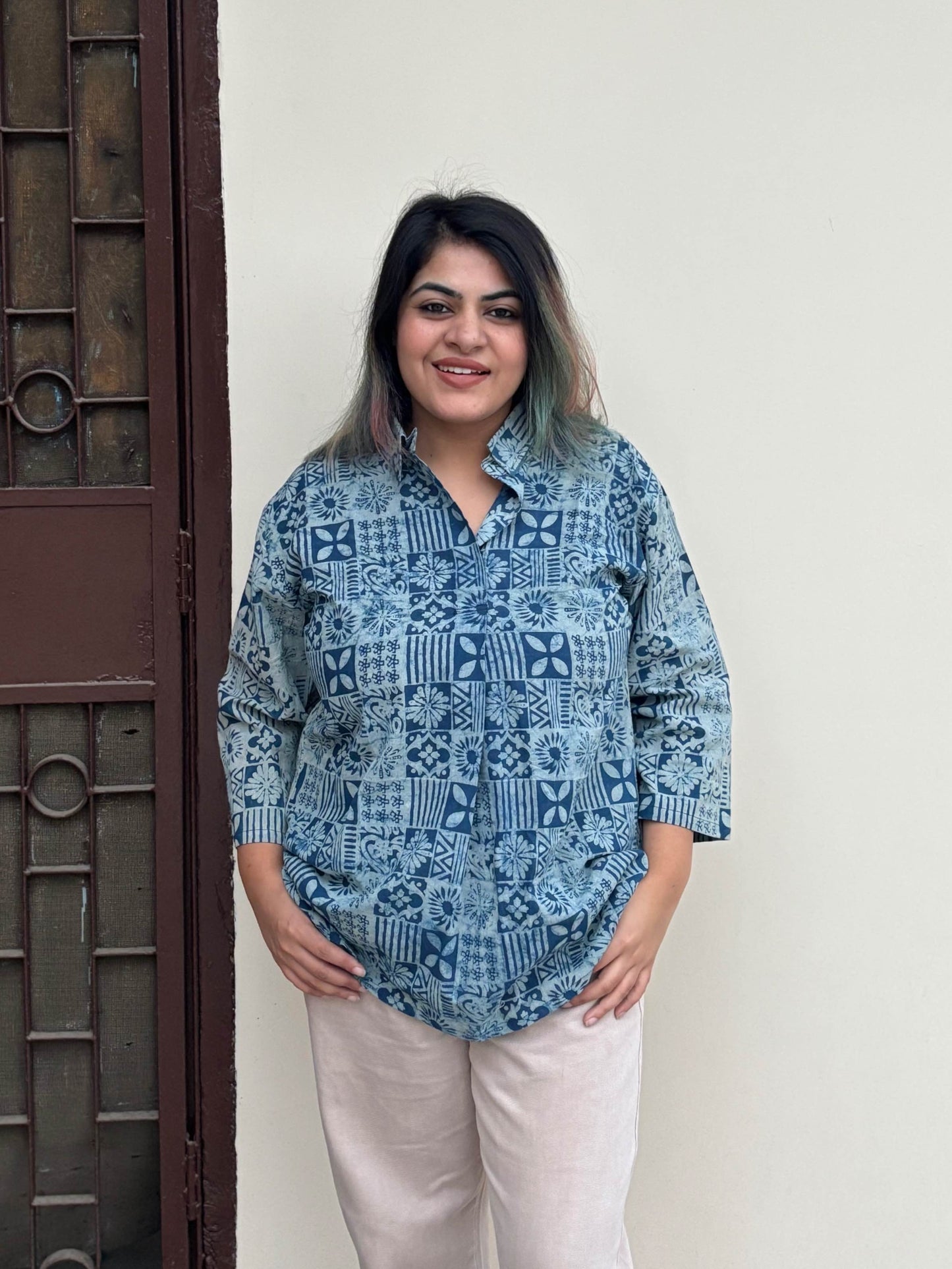 Indigo Tiles A Line Relaxed Fit Collar Top