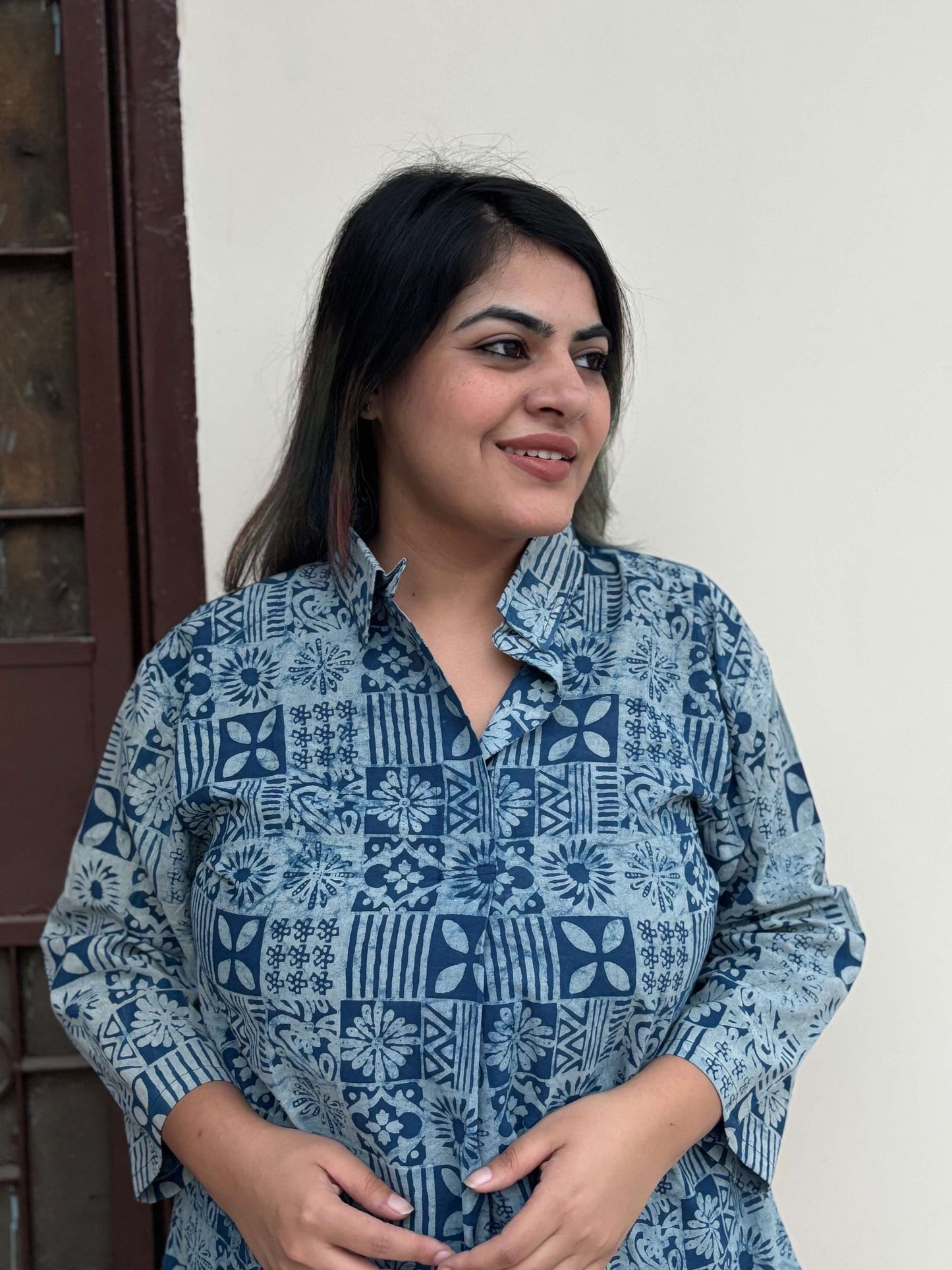 Indigo Tiles A Line Relaxed Fit Collar Top
