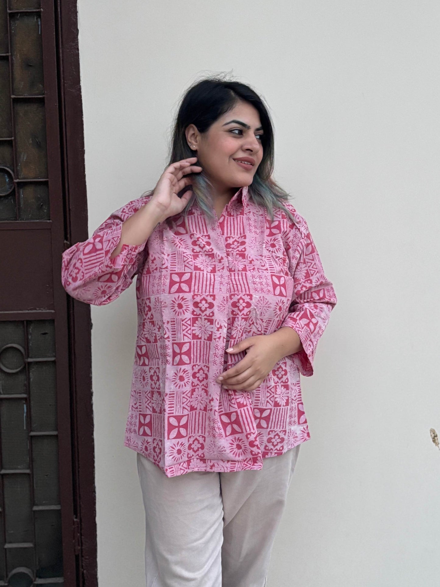 Pink Tiles A Line Relaxed Fit Collar Top