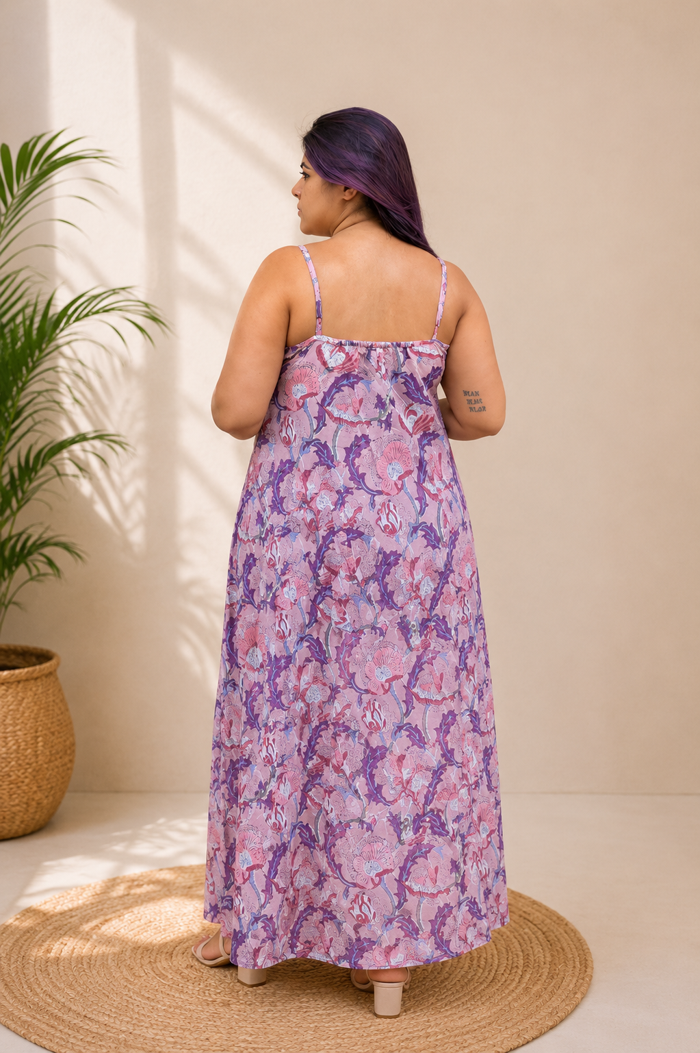 LAVENDER BLUSH SPAGHETTI MAXI DRESS WITH PINTUCK DETAILING