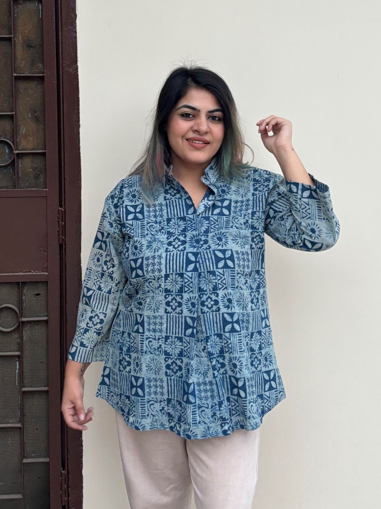 Indigo Tiles A Line Relaxed Fit Collar Top