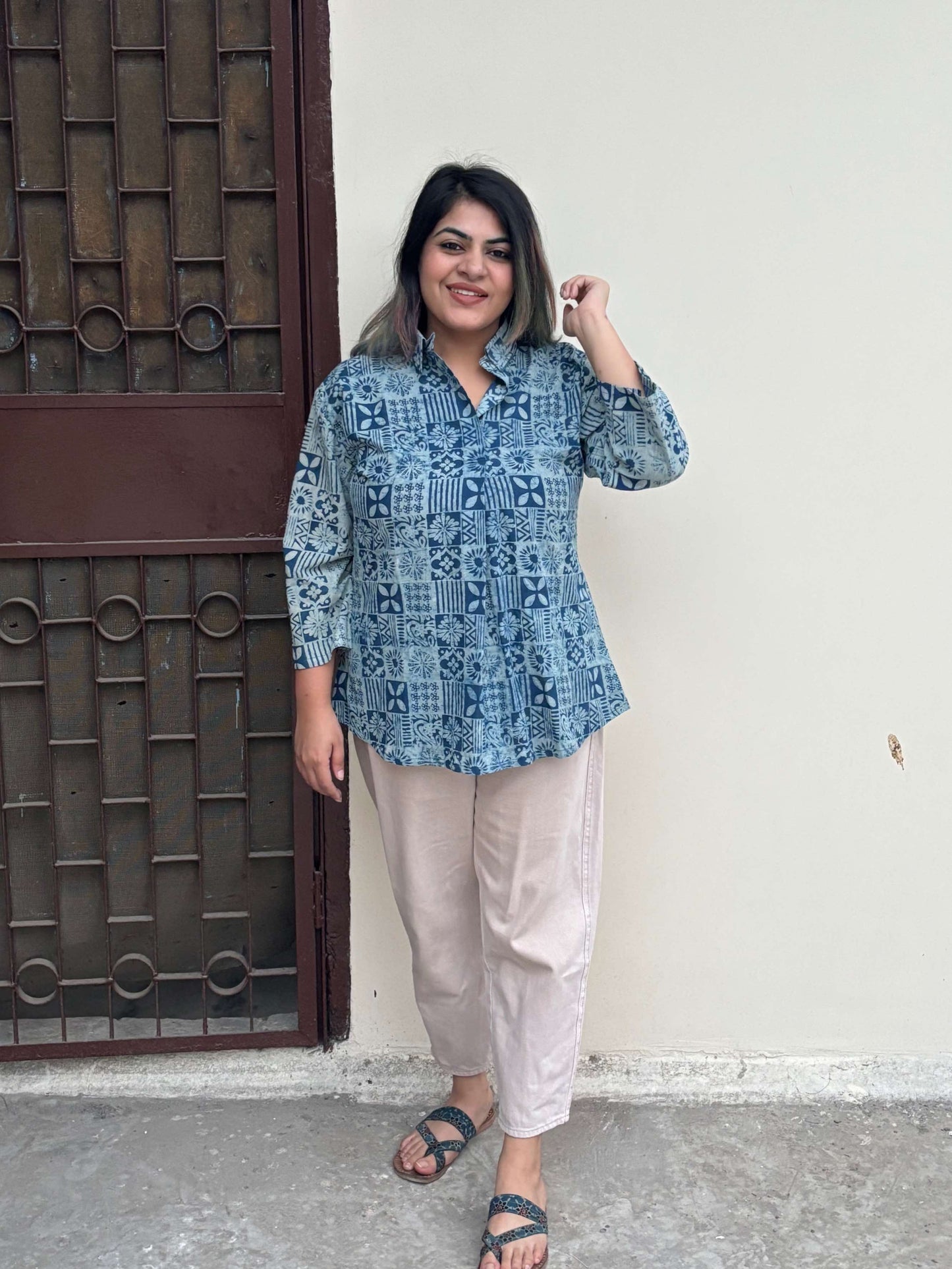 Indigo Tiles A Line Relaxed Fit Collar Top