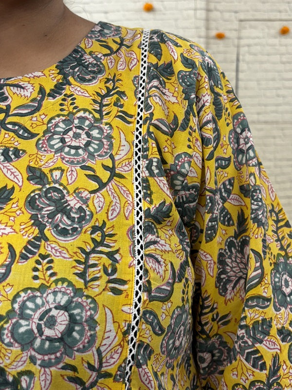 Kaner Hand Block Printed Suit Set with Lace Detailing