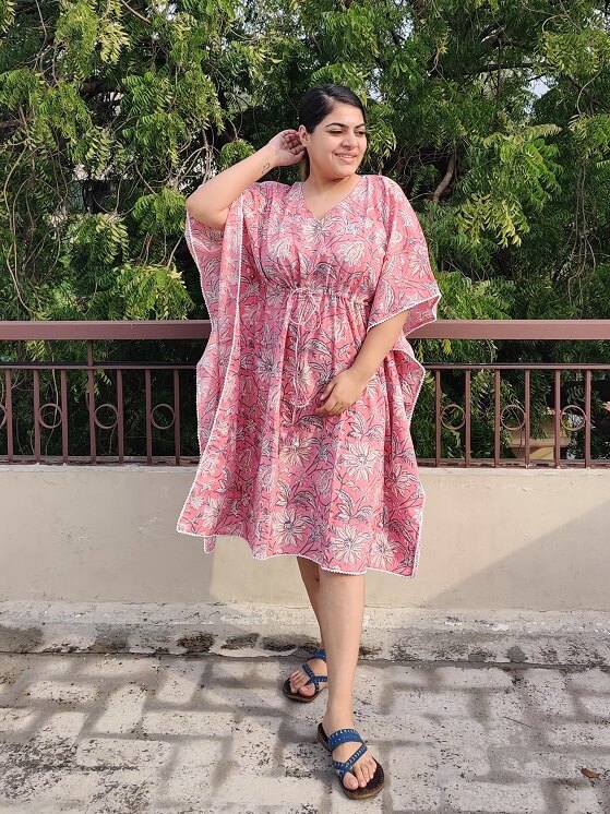 Pretty Pink Knee Length Kaftan with Lace Detailing