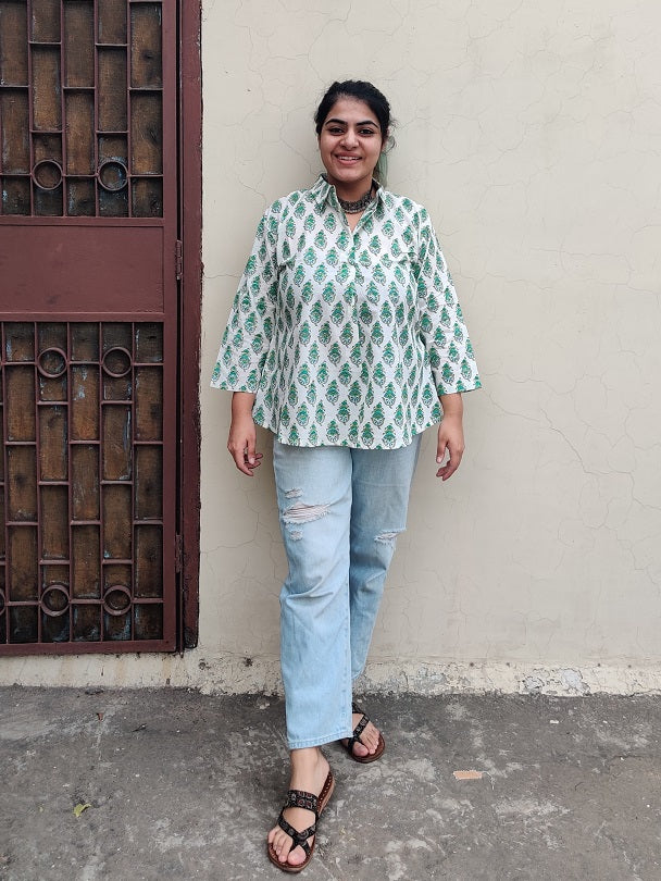 White Green A Line Relaxed Fit Collar Top