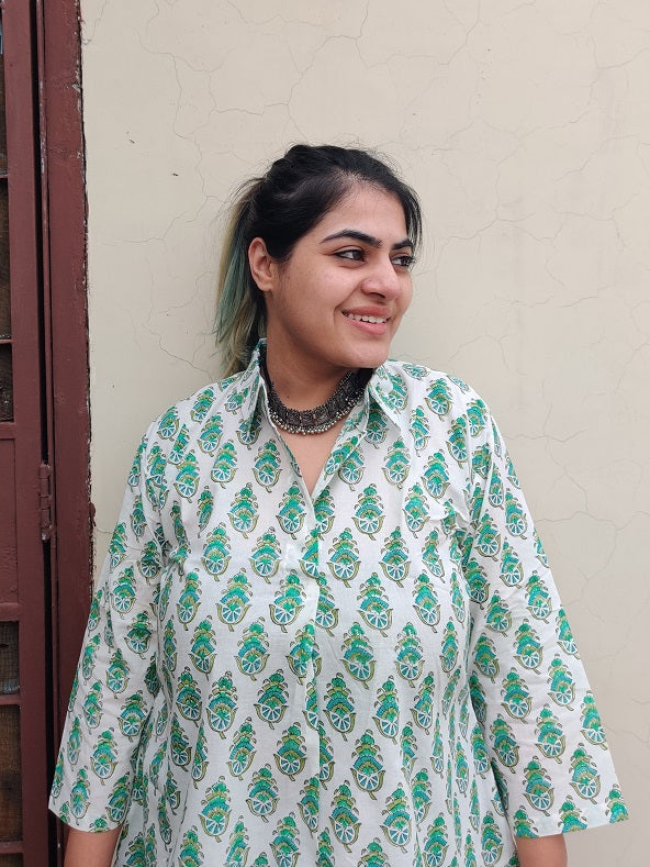 White Green A Line Relaxed Fit Collar Top
