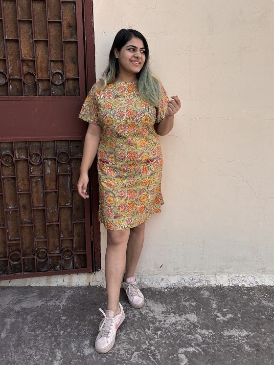 Inika Knee Length Shift Dress with Front Pockets