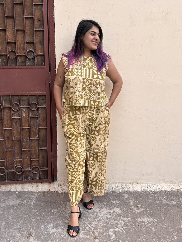 Olive Green Tiles Coord Set with Sleeveless Top and High waist Plazzo