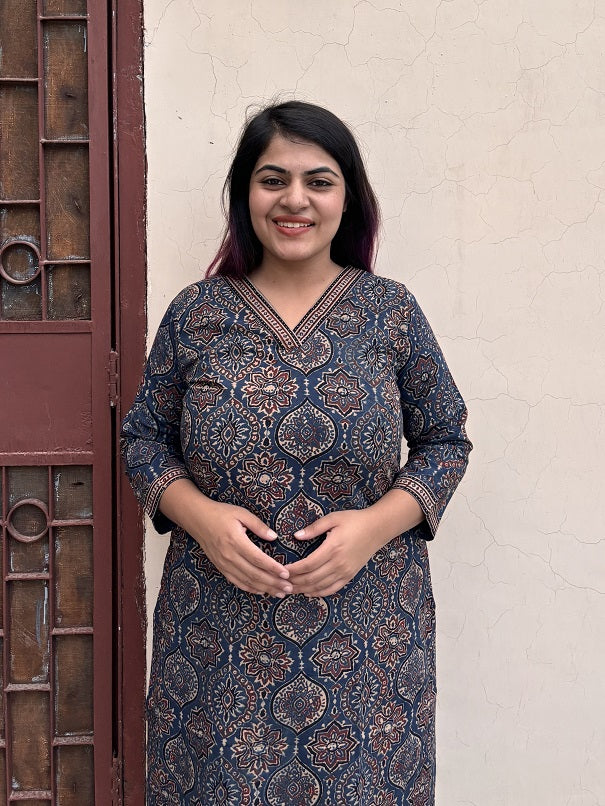 Jiera Ajrakh Kurta with V Neck