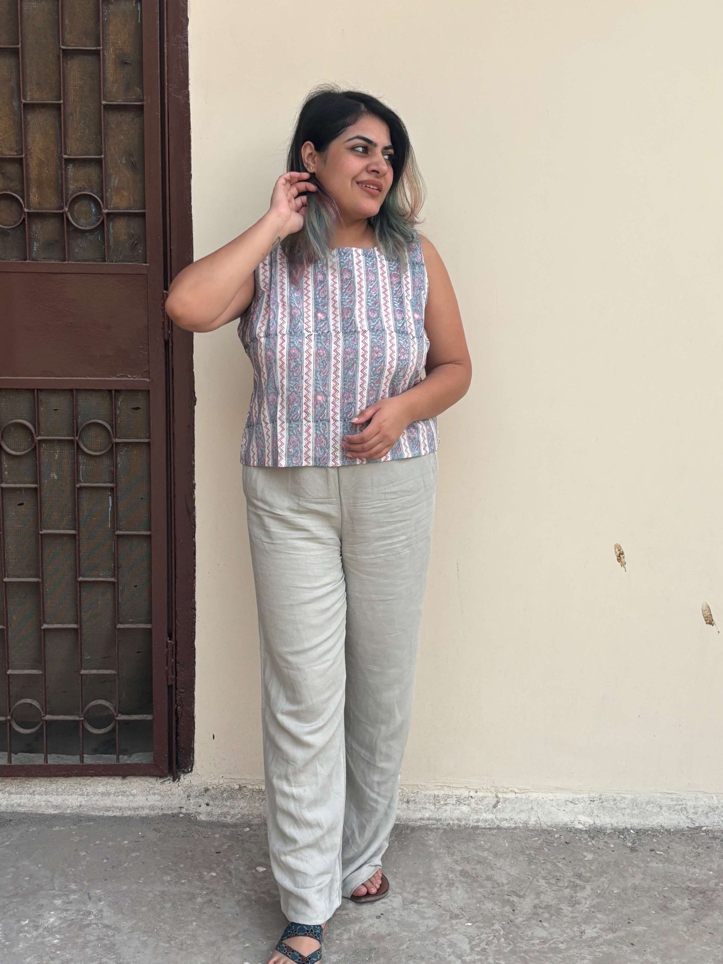 Grey Pink Hand Block Printed Sleeveless Crop Top