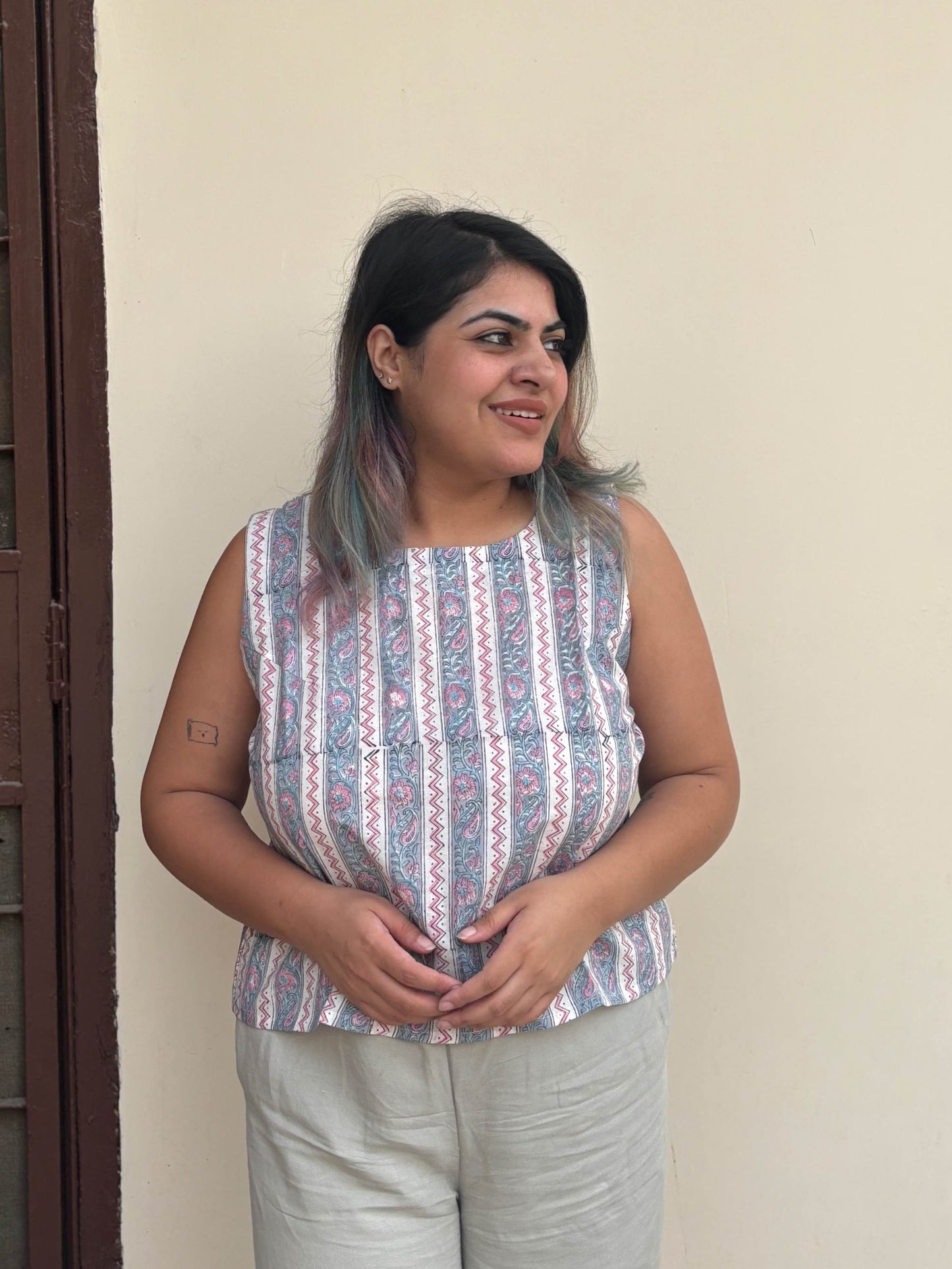 Grey Pink Hand Block Printed Sleeveless Crop Top