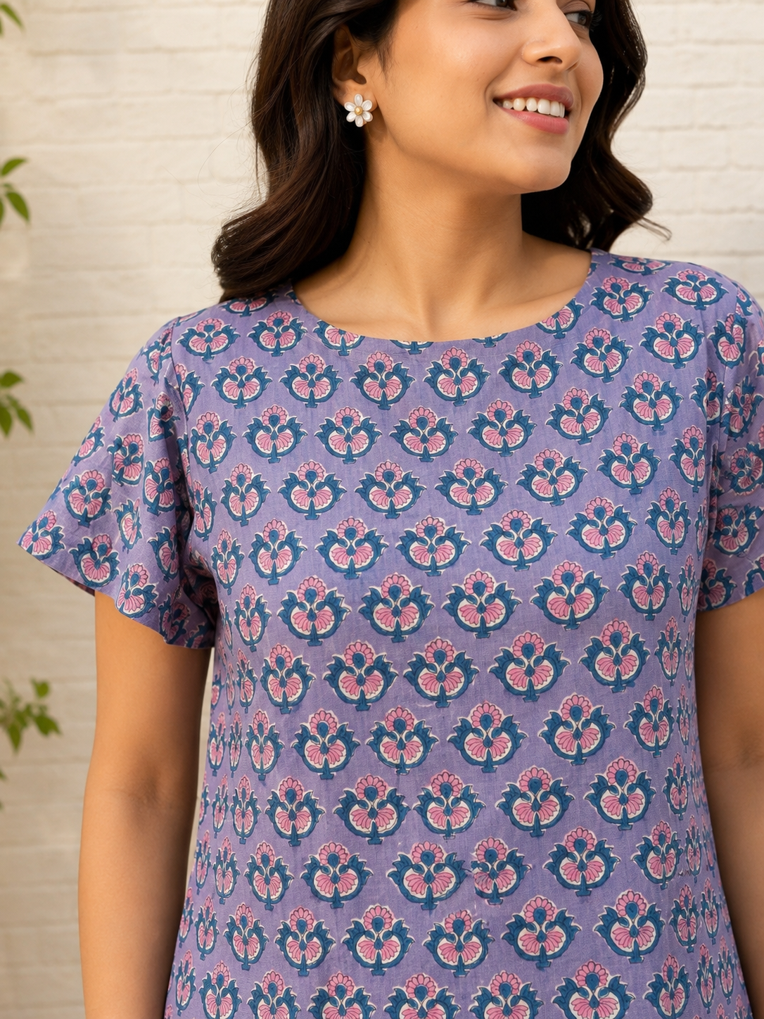Lavanya Knee Length Shift Dress with Front Pockets