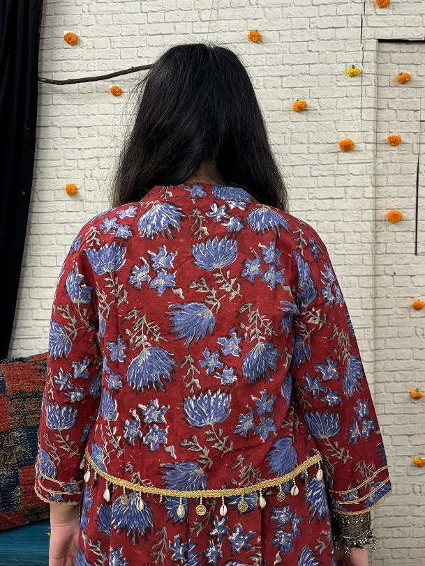 Vinaya Hand Block Printed Shrug with Shell Detailing