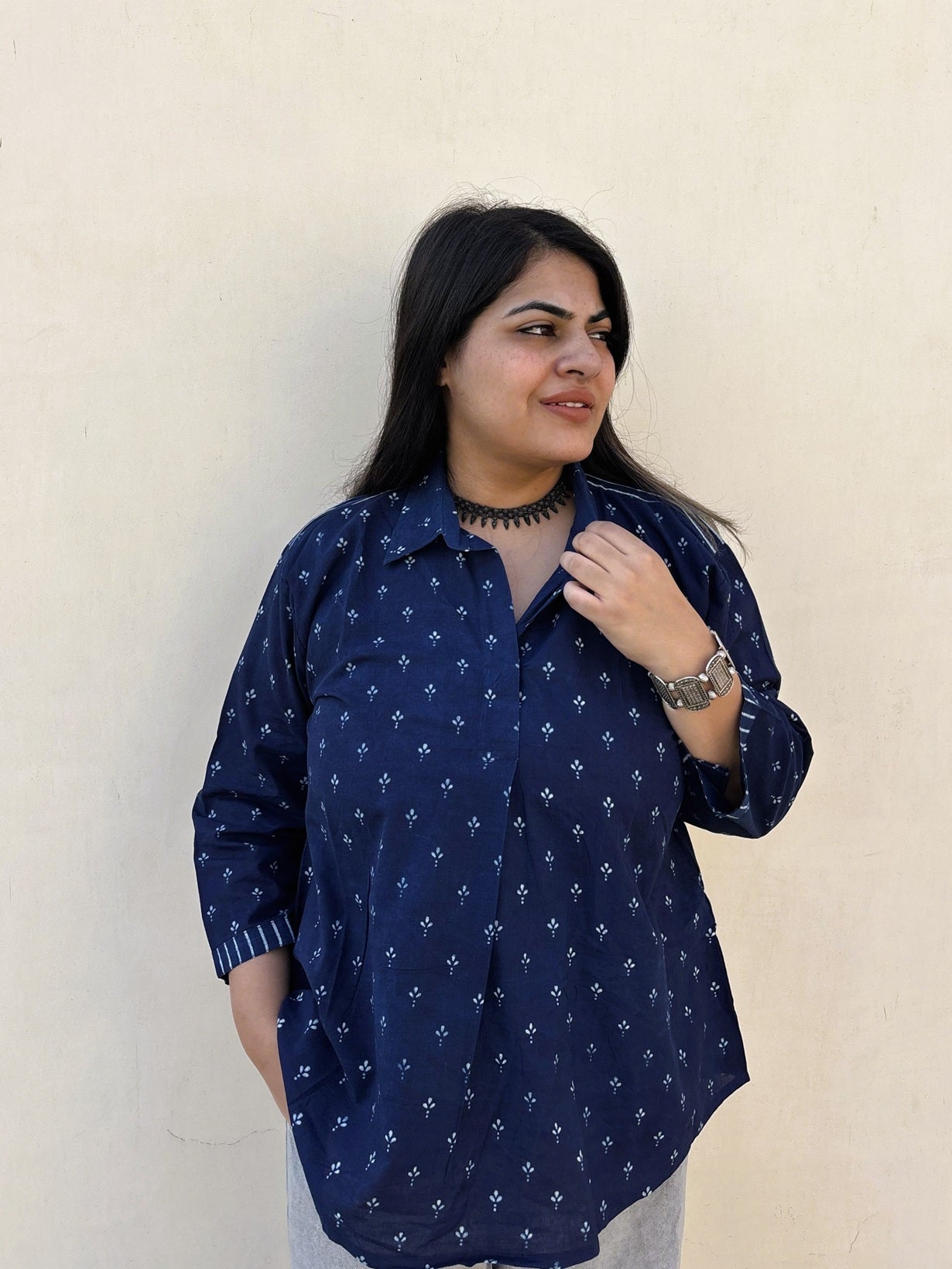 Neer A Line Relaxed Fit Top with Collar