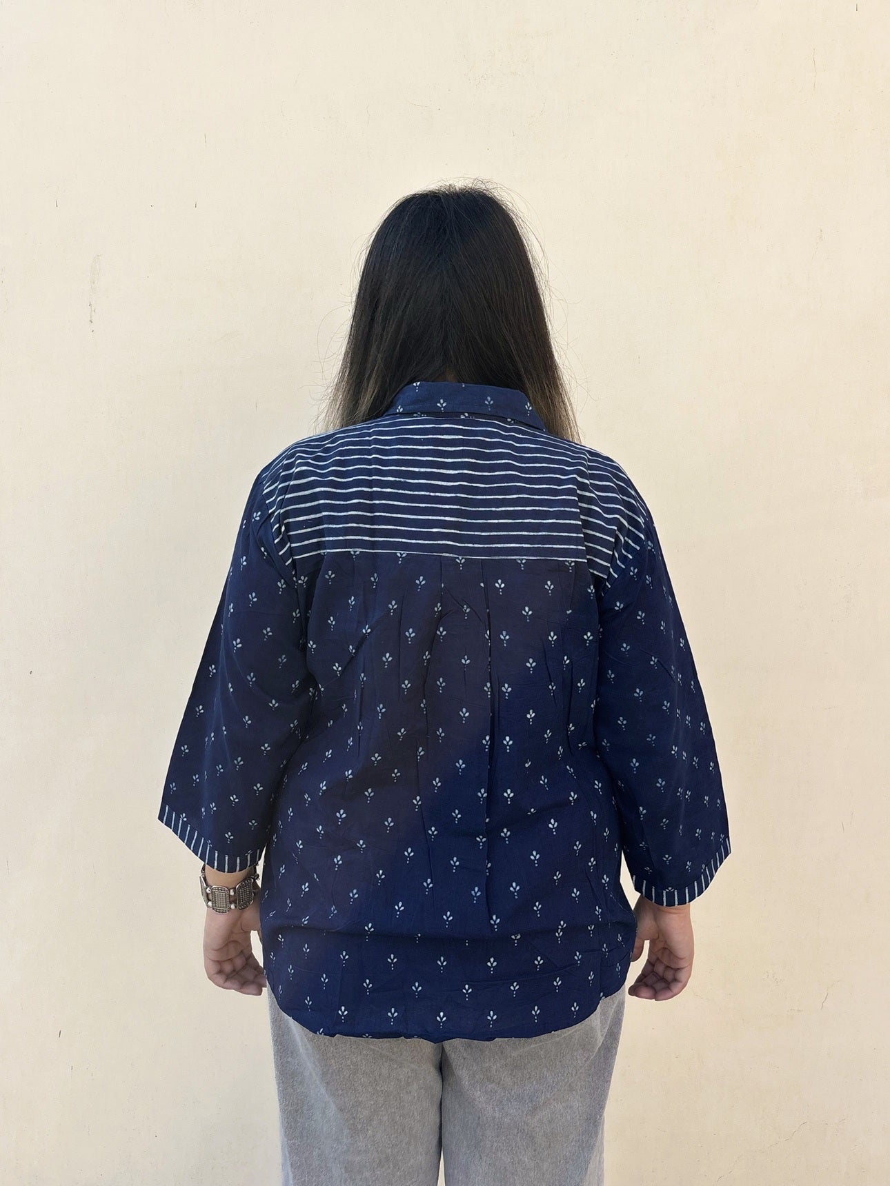 Neer A Line Relaxed Fit Top with Collar