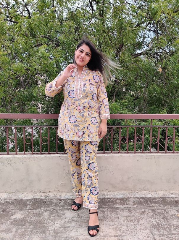 Yellow Peach Hand Block Printed Short Kurti Coordinated Set with Lace Detailing