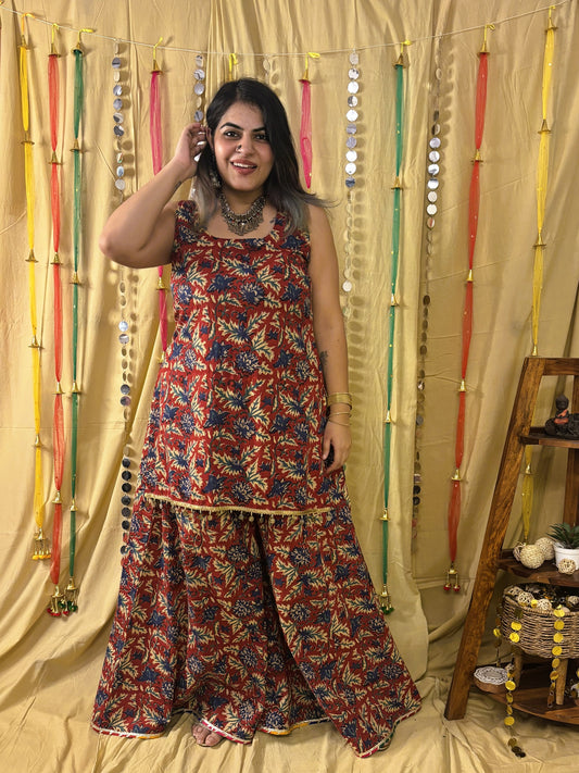 Zareen Short Kurti with Kali Pants Set with Corset Back