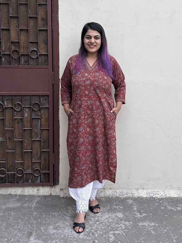 Eesha Hand Block Printed Kurta with V Neck